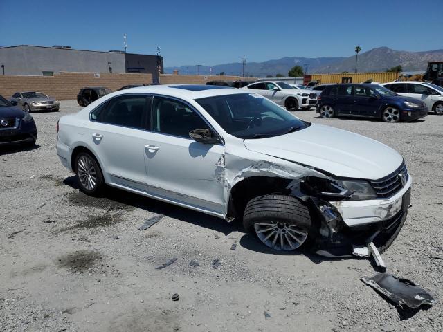 1VWBT7A30HC013663 Volkswagen 1.8 tsi