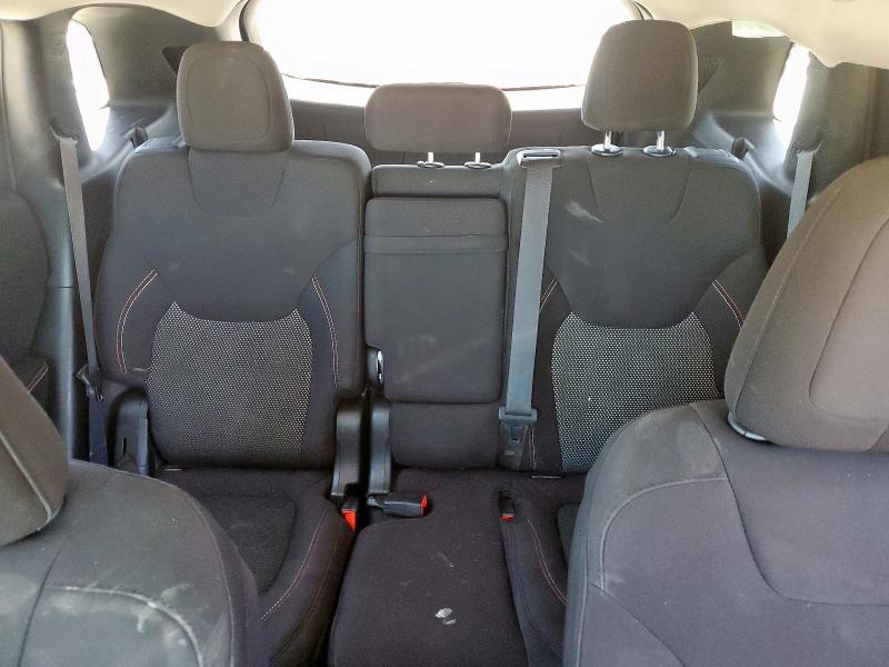 1C4PJLCB7GW342272 Jeep CHEROKEE L