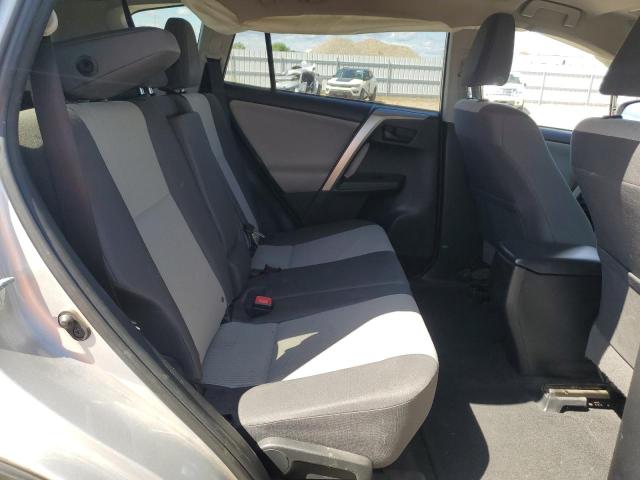 JTMZFREVXFD050503 Toyota RAV4 LE