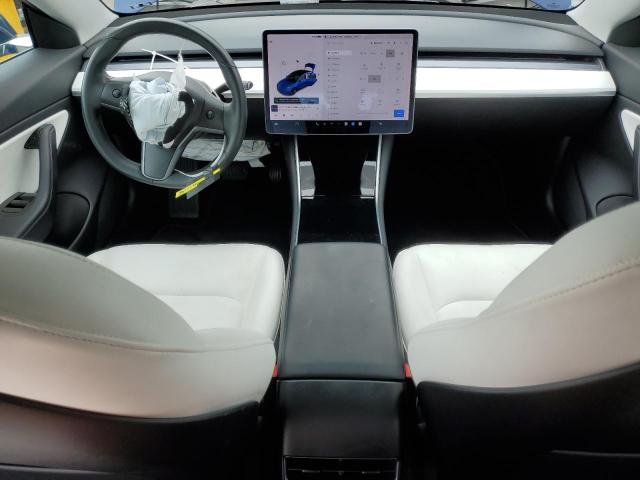 5YJ3E1EB5JF122189 Tesla 2018