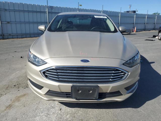 3FA6P0H70HR294993 Ford 2017