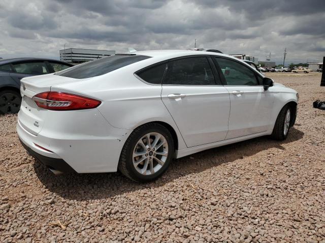 3FA6P0HD5KR232731 Ford FUSION SE