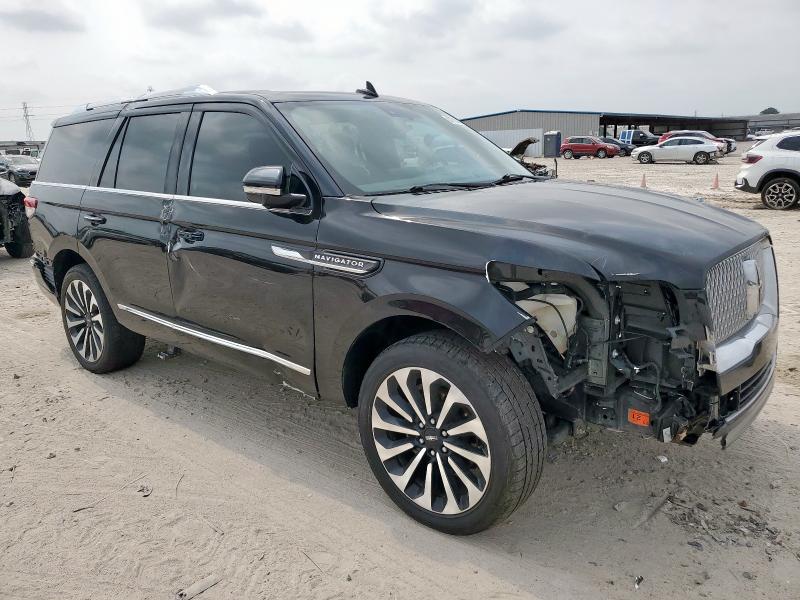 5LMJJ2LT9NEL01131 Lincoln Navigator