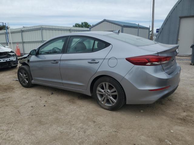 5NPD84LF2HH020668 Hyundai 2017