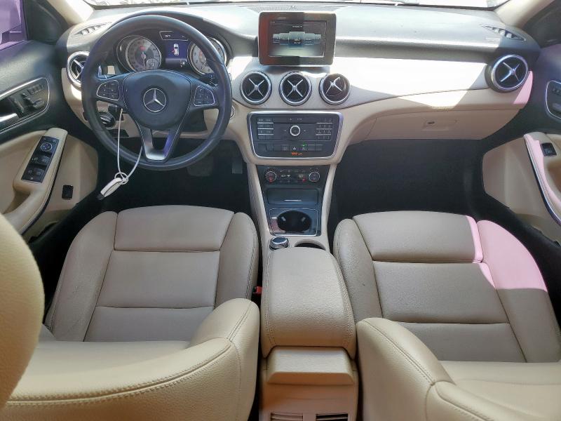 WDCTG4EB8HJ339891 Mercedes-Benz m270