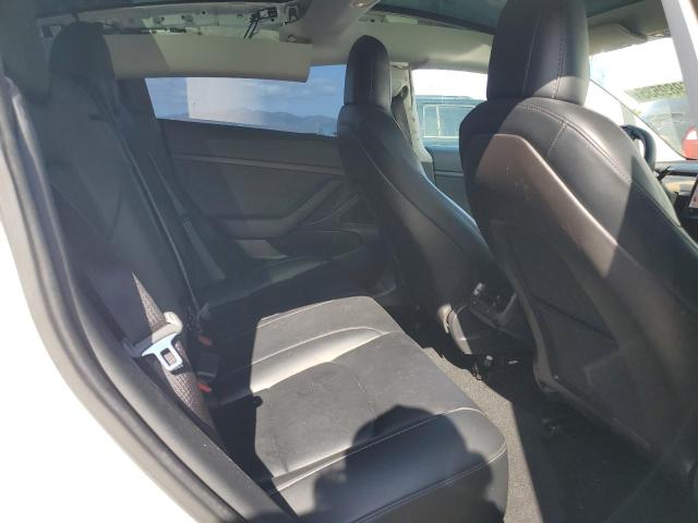5YJ3E1EA7LF590791 Tesla 2020