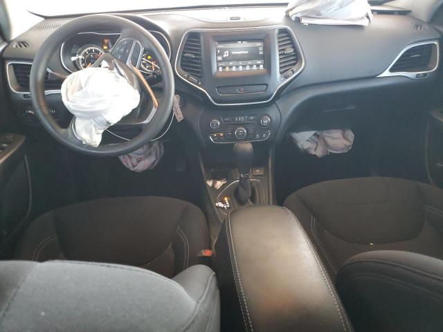 1C4PJLCB1LD543946 Jeep 2020