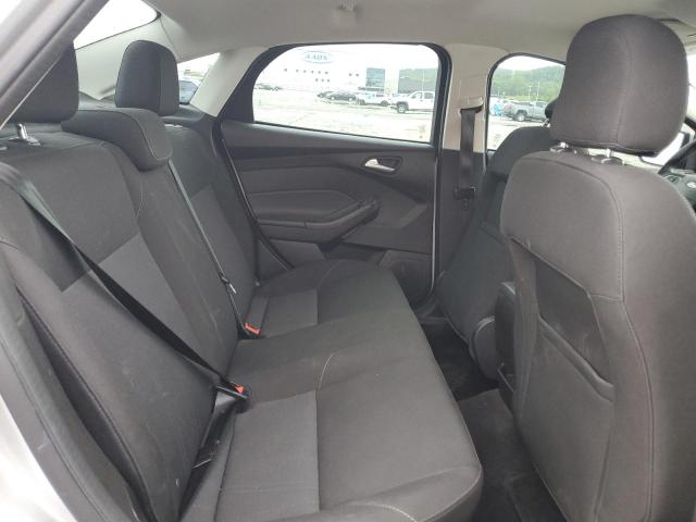 1FADP3F28HL270925 Ford FOCUS SE