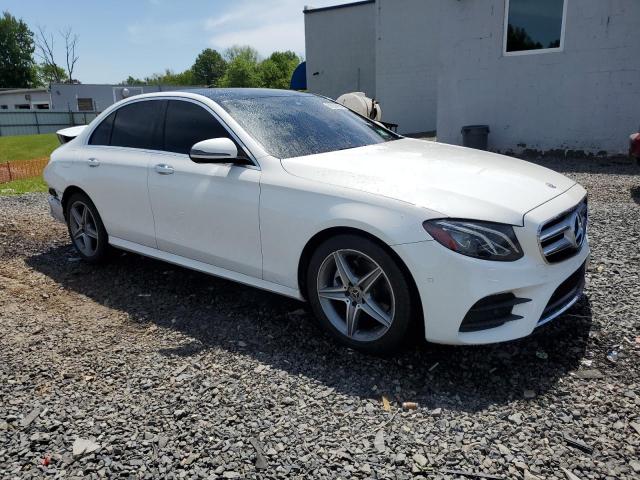 WDDZF4KB1JA450513 Mercedes-Benz E 300 4MAT
