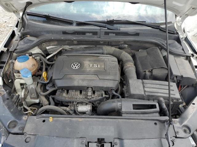 3VWD17AJ1FM220989 Volkswagen JETTA SE
