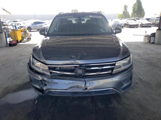 3VV3B7AX8JM125307 Volkswagen TIGUAN SE