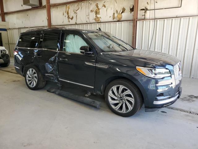 5LMJJ2LT8NEL04053 Lincoln Navigator