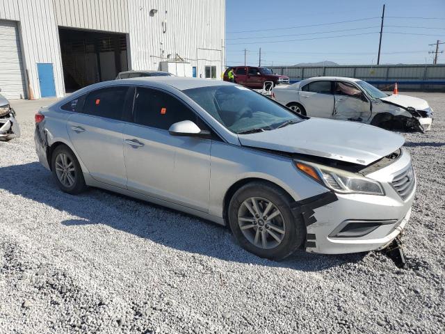 5NPE24AF9HH521517 Hyundai 2017
