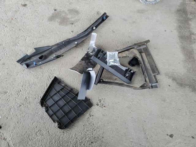 JN1EV7BP8NM311821 Infiniti 3.0l t