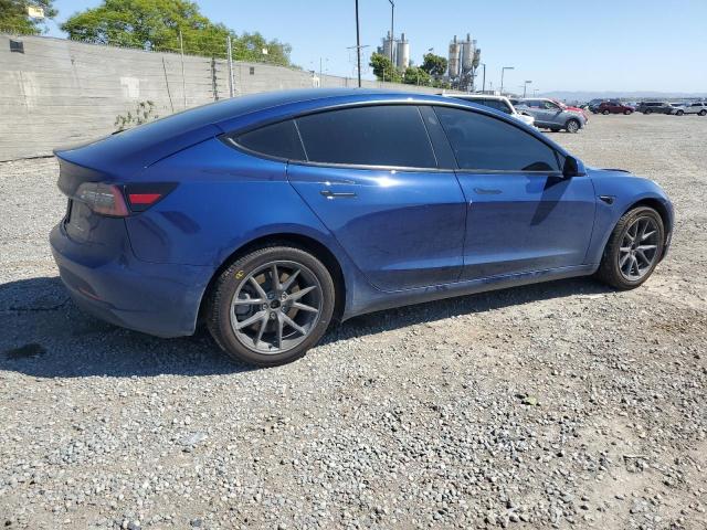 5YJ3E1EB5NF275094 Tesla 2022