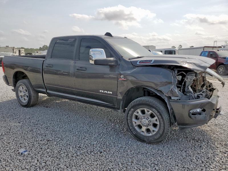 3C6UR5FL9RG355268 RAM 2500 Laram