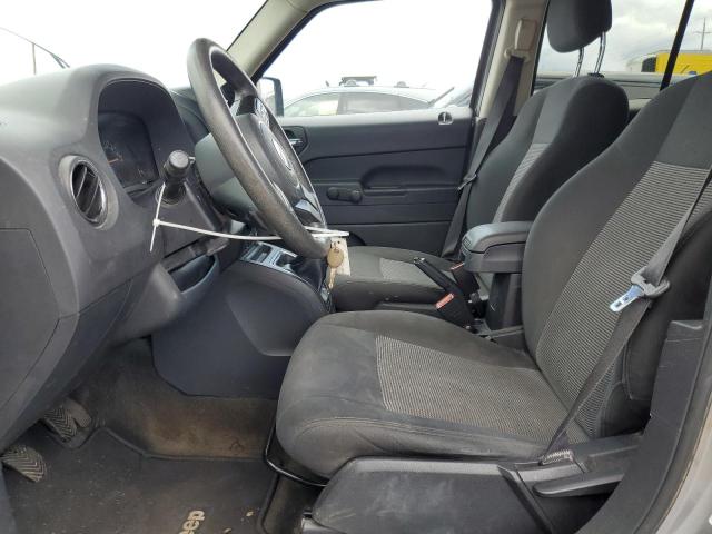1C4NJPBB7GD711496 Jeep 2016