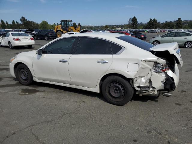 1N4AL3AP0FC570456 Nissan 2015