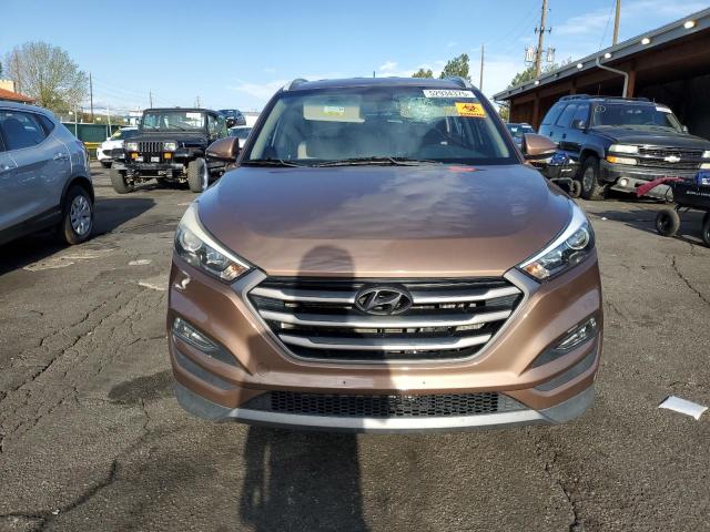 KM8J3CA25GU242780 Hyundai Tucson
