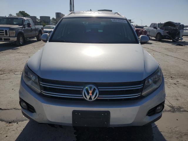 WVGAV7AX6FW568958 Volkswagen TIGUAN S