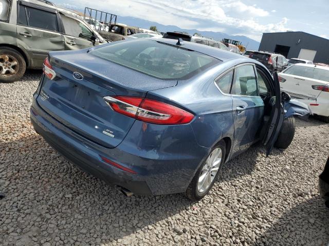 3FA6P0HD0KR135467 Ford FUSION SE