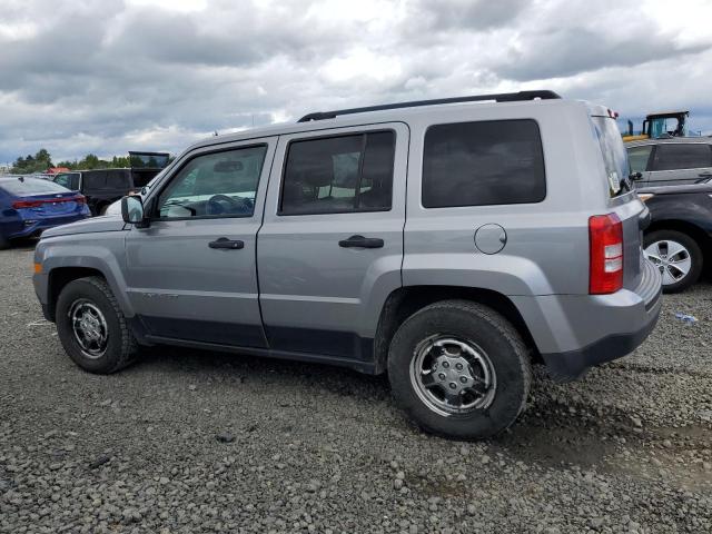 1C4NJPBB7GD711496 Jeep 2016