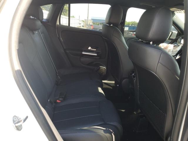 W1N4N4GB2PJ480041 Mercedes-Benz GLA 250