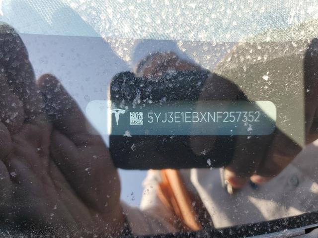 5YJ3E1EBXNF257352 Tesla 2022