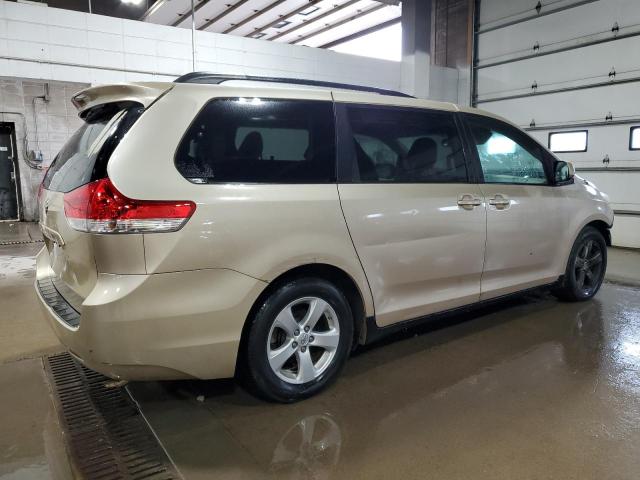 5TDKK3DC7ES459300 Toyota SIENNA LE