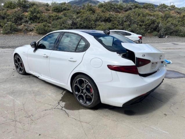 ZARFAMBNXN7664866 Alfa Romeo Giulia Sup