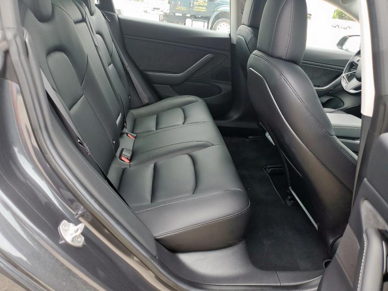 5YJ3E1EA2JF045384 Tesla MODEL 3