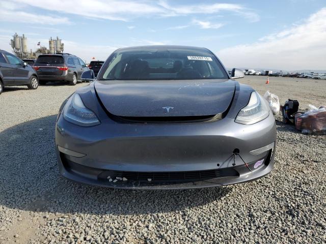 5YJ3E1EAXKF412615 Tesla 2019