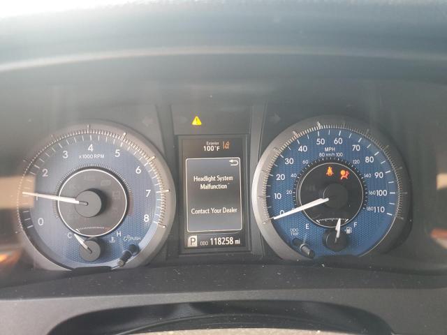 5TDKZ3DC0JS904370 Toyota SIENNA LE