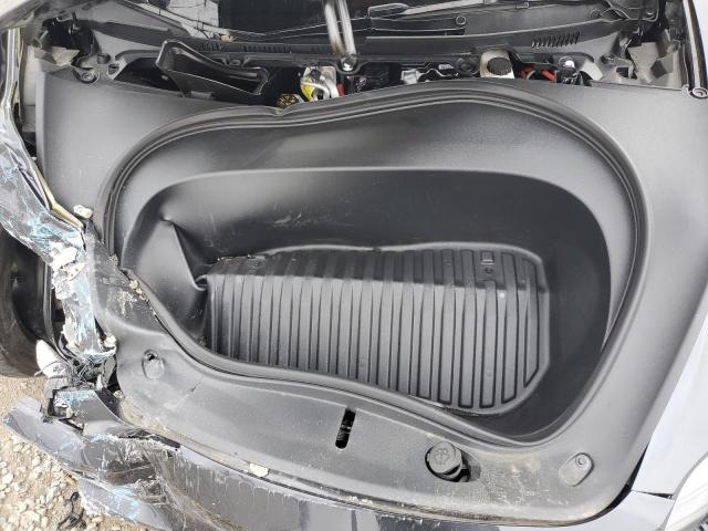 5YJ3E1EA5SF918823 Tesla 2025