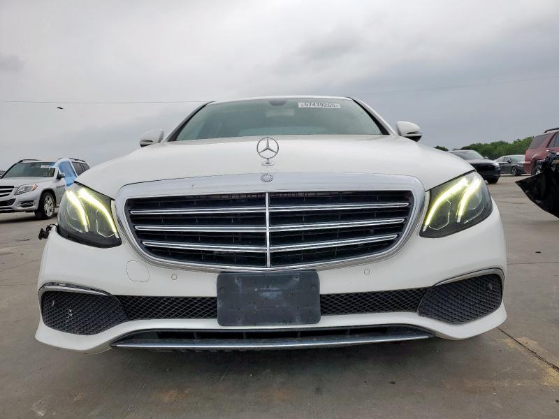 WDDZF4JBXHA191533 Mercedes-Benz E 300