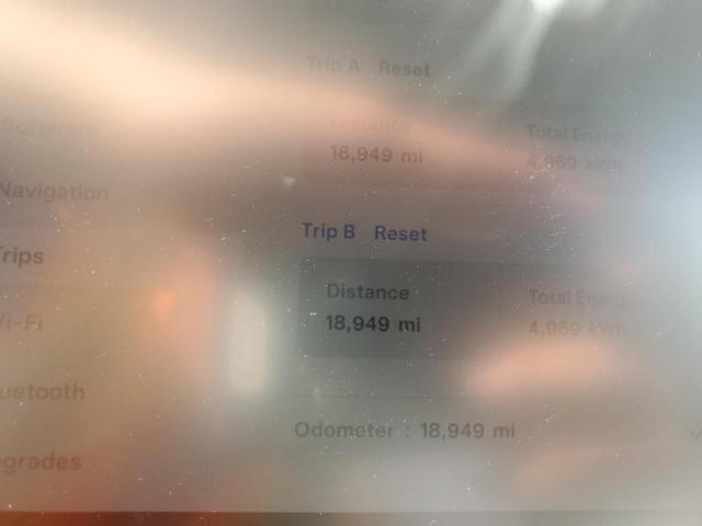 5YJ3E1EA8PF395109 Tesla MODEL 3