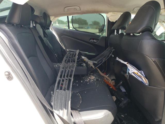 JTDKARFU8K3077608 Toyota Prius