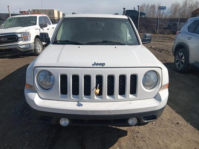 1C4NJRFB1GD617460 Jeep 2016