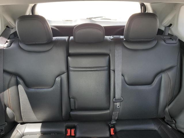 3C4NJCCB4JT272511 Jeep 2018