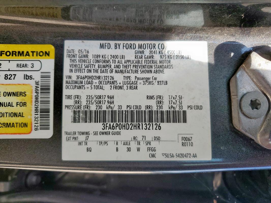 3FA6P0HD2HR132126 Ford FUSION SE