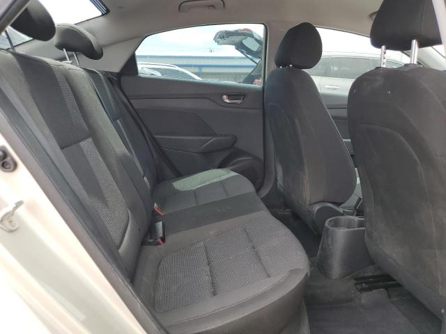 3KPC24A38JE033358 Hyundai ACCENT SE