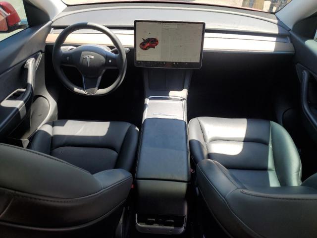 5YJYGDEE4MF124824 Tesla 2021