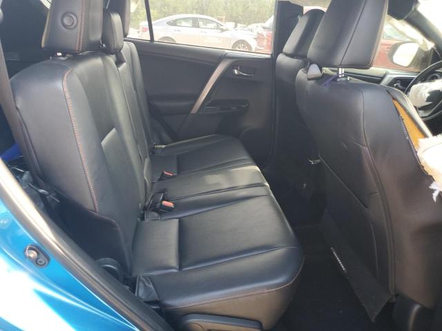 JTMNFREV3GJ071906 Toyota RAV4 SE