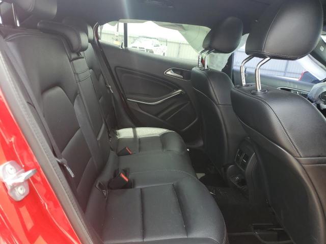 WDCTG4EB8KU009433 Mercedes-Benz GLA 250