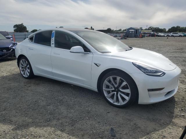 5YJ3E1EB4KF530328 Tesla MODEL 3