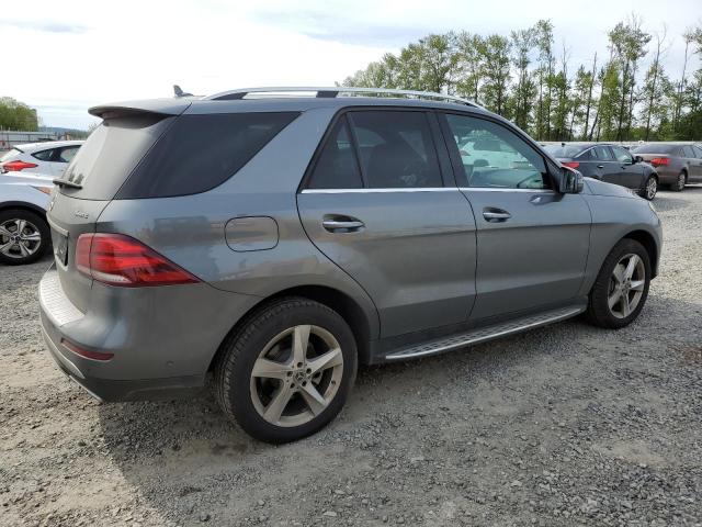 4JGDA5HB8JB000766 Mercedes-Benz m276