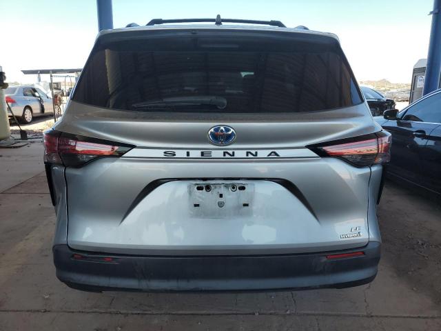 5TDBRKEC3MS068342 Toyota SIENNA LE