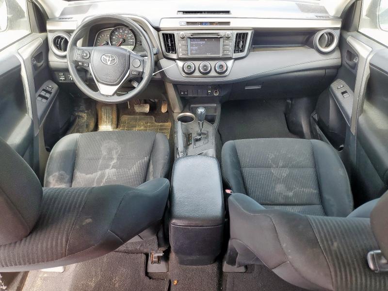 2T3BFREV7FW256298 Toyota RAV4 LE
