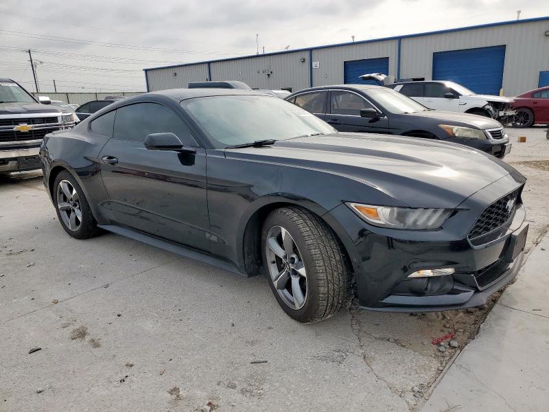 1FA6P8TH5H5272005 Ford Mustang