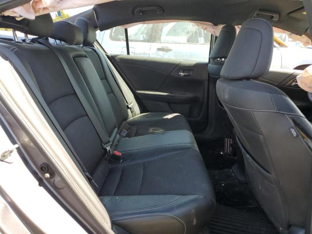 1HGCR2F52HA093709 Honda k24w1